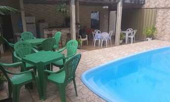 Imagem 3: Alugar- se uma área com piscina