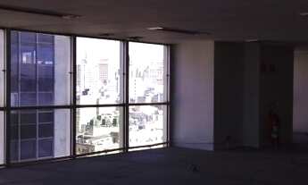 Imagem 2: Conjunto à venda e para locação próximo do metro Anhangabaú