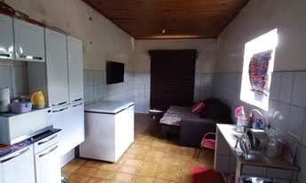 Imagem 3: Casa com salão comercial - atrás das Avenida Ernesto geisel