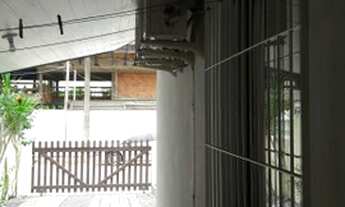 Imagem 2: Excelente Localização.. 2 casas.. com Potencial construtivo.. (Investidor