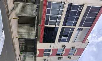 Imagem 5: Alugo ap projetado no cohafuma próx ao ceasa/ 3 quartos/ 2 banheiros/ piso porcelanato/ co