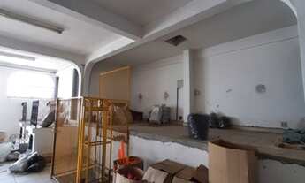 Imagem 6: Galpão/Depósito/Armazém para aluguel e venda com 582 metros quadrados