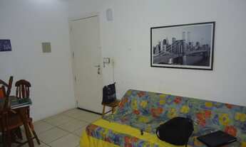 Imagem 2: Apartamento térreo, no bairro Igara, em Canoas, de 02 dormitórios, sacada com churrasqueir