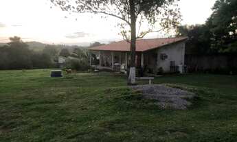 Imagem: Sitio com Granja