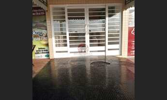 Imagem: Centro comercial para venda possui 65 metros