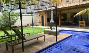 Imagem 5: Casa de condomínio para aluguel e venda com 310 metros quadrados com 5 quartos