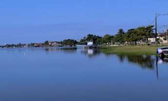 Imagem: Terreno na lagoa