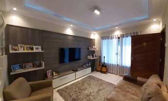 Imagem: Sobrado a venda com 188 metros, com 2 quartos