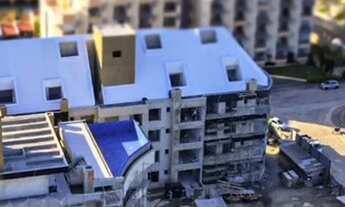 Imagem 3: 150 metros do mar. Excelente empreendimento. Apartamento com 2 suites