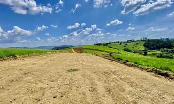 Imagem 3: Lote/Terreno para venda possui 600 metros quadrados em 4 Cantos - Nazaré Paulista - São P