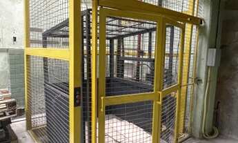 Imagem 9: Galpão/Depósito/Armazém para aluguel e venda possui 1060 metros quadrados