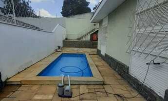 Imagem 2: Casa para venda tem 350 metros quadrados com 3 quartos e edicula