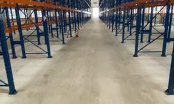 Imagem 6: Galpão com 1710 metros em condominio fechado 02 docas e porta pallets