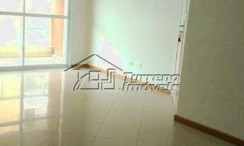 Imagem 2: Apartamento em andar alto com 4 dormitórios e 2 vagas no Jardim Aquarius