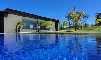 Imagem 2: Lotes de 5.000m² Financiados em Condomínio com Lazer Completo