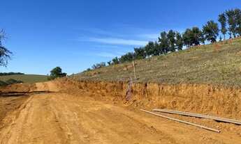 Imagem: Lote/Terreno para venda possui 600 metros