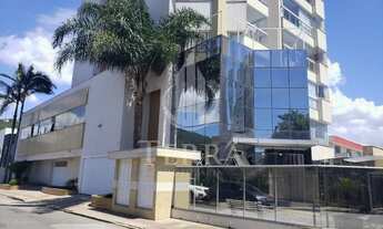 Imagem 2: Apartamento diferenciado e mobiliado com 120m² de área privativa e 34m² de terraço no Edif