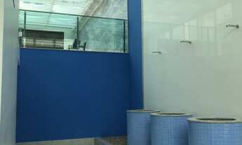 Imagem 5: Posicionado em um andar alto do prédio o apartamento possui uma ótima vista da região e, p