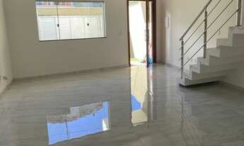 Imagem 1: Duplex para aluguel tem 80 metros quadrados com 2 quartos em Cambolo - Porto Seguro - BA