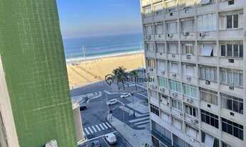 Imagem 2: Quadríssima praia, Av. Prado Júnior, vista lateral mar, kitnet com 28m², ótimo para invest