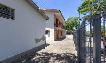 Imagem 2: Porto Alegre - Casa Comercial - Cavalhada