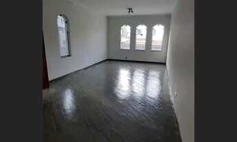 Imagem: Sobrado para aluguel e venda possui 211