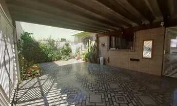 Imagem: Casa Térrea isolada, com 3 dormitórios