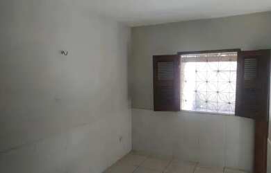 Imagem 5: F Casa para venda possui 40 metros quadrados com 3 quartos em Caixa D'Água - Salvador