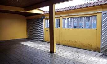 Imagem 2: Casa com uma Edícula atrás