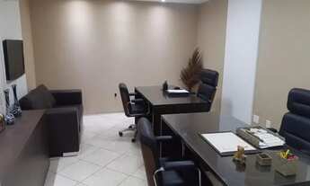 Imagem 2: Casa para aluguel tem 700 metros quadrados com 5 quartos em Madalena - Recife - PE