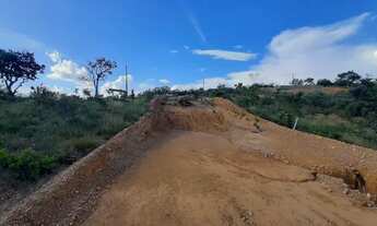 Imagem: VENDO LOTE DE 1000 METROS DIVISA DE LAGOA