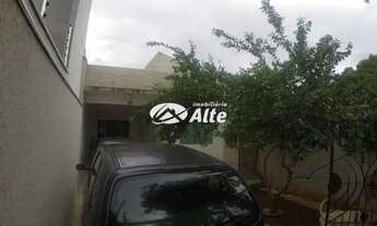 Imagem 2: Venda Casa com 3 dormitórios