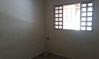 Imagem: Casa SOZlNHA no lote - Samambaia Sul