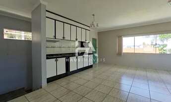 Imagem 6: Casa para aluguel possui 210 metros quadrados com 3 quartos