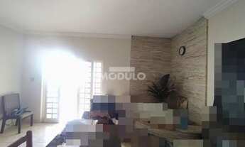 Imagem 5: CASA RESIDENCIAL à venda, 4 quartos, 1 suíte, 3 vagas, Santa Mônica - Uberlândia/MG
