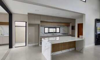 Imagem 2: Casa térrea 225 a/c á venda no Residencial Monte Carlo!