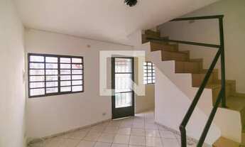 Imagem 3: Casa para Aluguel - Jardim Santa Rosan, 2 Quartos, 45 m2