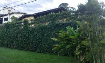 Imagem 4: Casa grande em condomínio