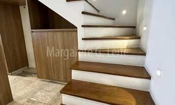 Imagem 2: Loft para venda possui 70 metros quadrados com 2 quartos em Gonzaga - Santos - SP