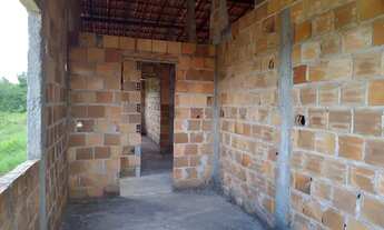 Imagem 2: Vendo casa faltando acabamento. Em catu ba