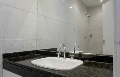 Imagem 7: Duplex para venda possui 410 metros quadrados com 5 quartos