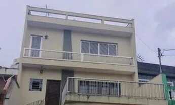 Imagem: Sobrado para venda possui 208 metros quadrados