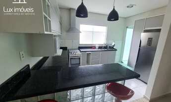 Imagem 2: Forest Hill / Térrea 160m² 03 Quartos/ Semi Mobiliado e Climatizado