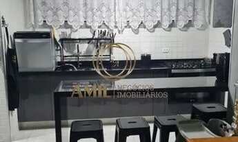 Imagem 2: Apartamento recém reformado / 03 dormitórios com 1 suíte e closet / Vila Adyana / Edifíci