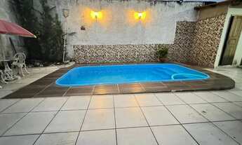 Imagem 4: Vende-se Casa com piscina no Bairro Altamira