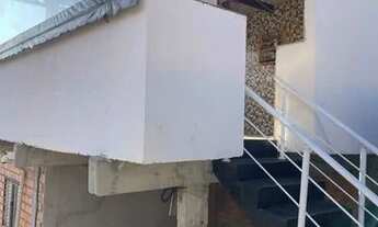 Imagem 7: Aluga-se 4 cômodos casa está linda.