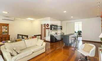 Imagem 3: Casa à Venda - Floresta, 2 Quartos, 270 m2