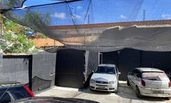 Imagem 4: Terreno comercial de esquina e murado