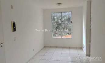 Imagem 5: Apartamento com 2 Quartos para Alugar por R$ 900/mês<br><br>