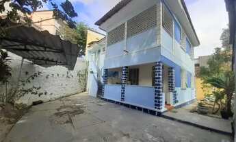 Imagem 4: Vendo Casa em Jucutuquara com 311m² construídos e Reformada - R$ 800.000,00
